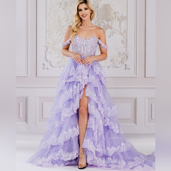 White Formal dress - Picture 3 of 10